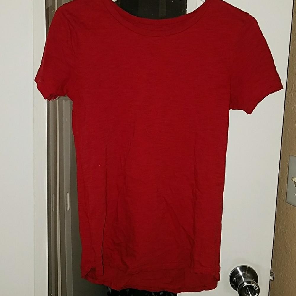 Old Navy T-shirt